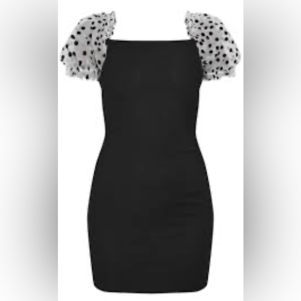 Pretty Little Thing Small Black Polka Dot Ribbed Dress.